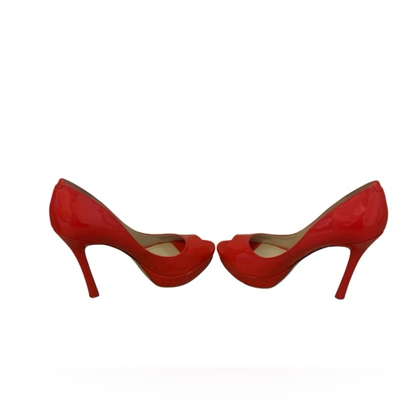 BCBG Women’s Heels, Red 8.5 - Picture 6 of 6